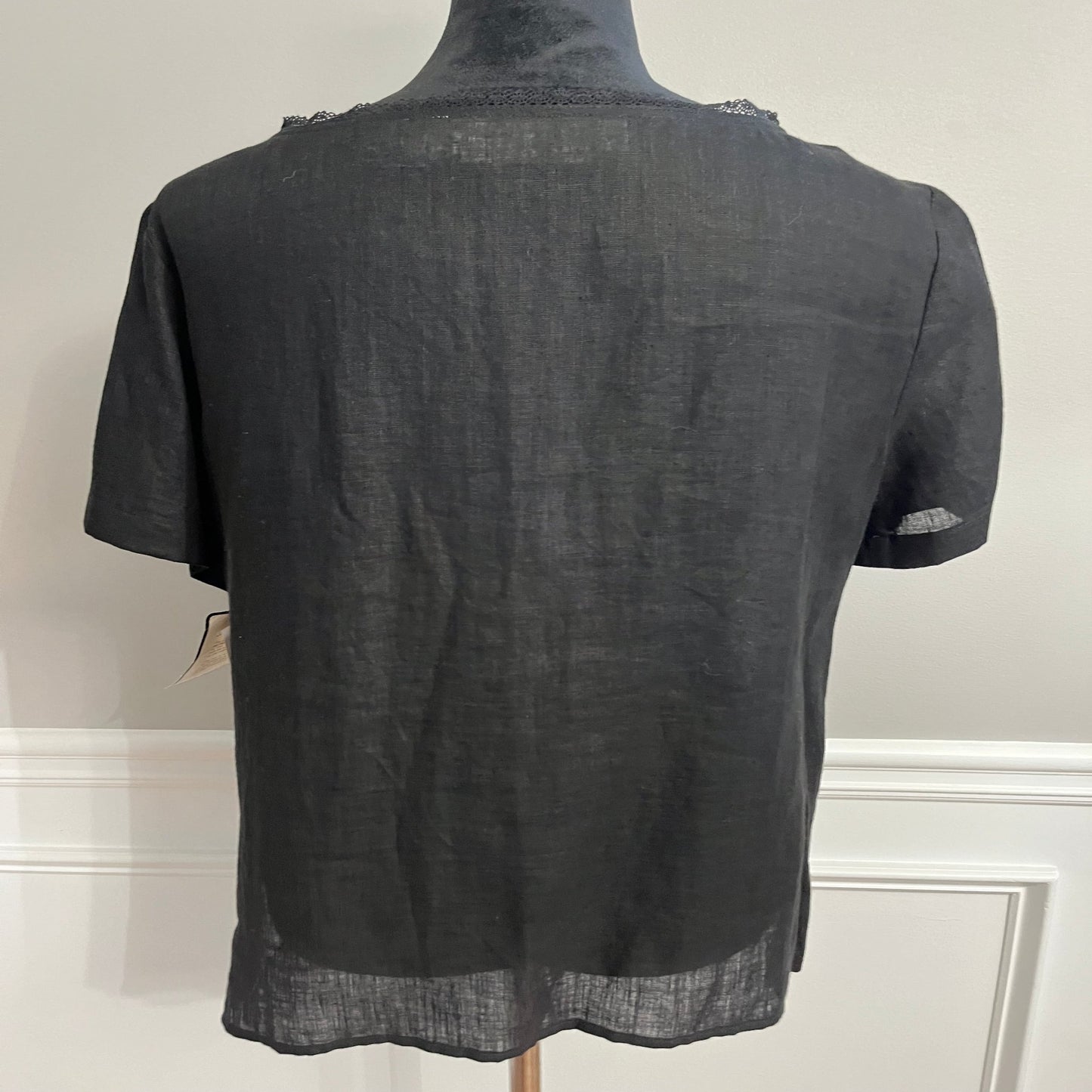 JHCollectibles 100% Linen Top