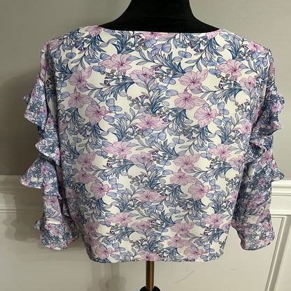 Vince Camuto Floral Ruffled Sleeves Top